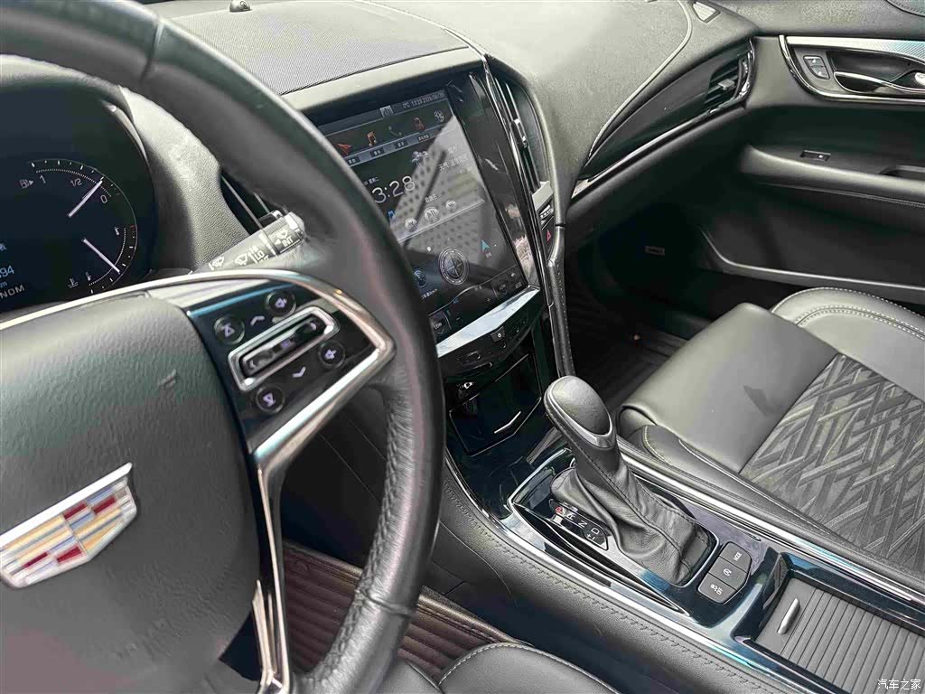 Cadillac ATS-L, 2018 18