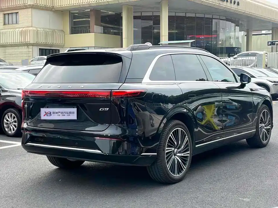 XPENG G9