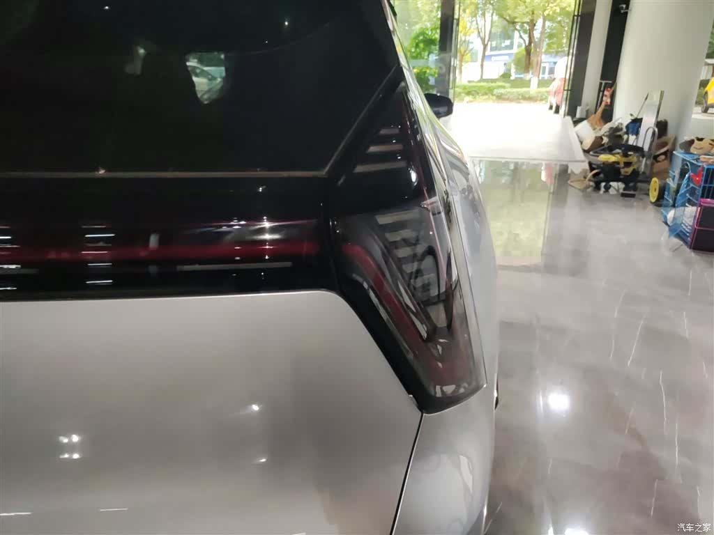 Geely Boyue, 2025 8