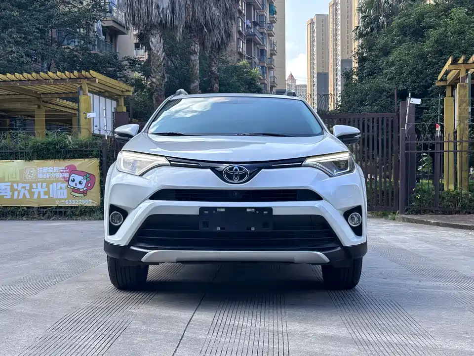 Toyota RAV4 Rongfang