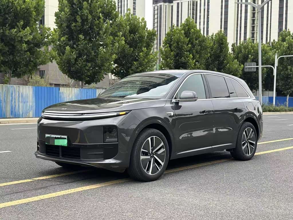 Li Auto L6