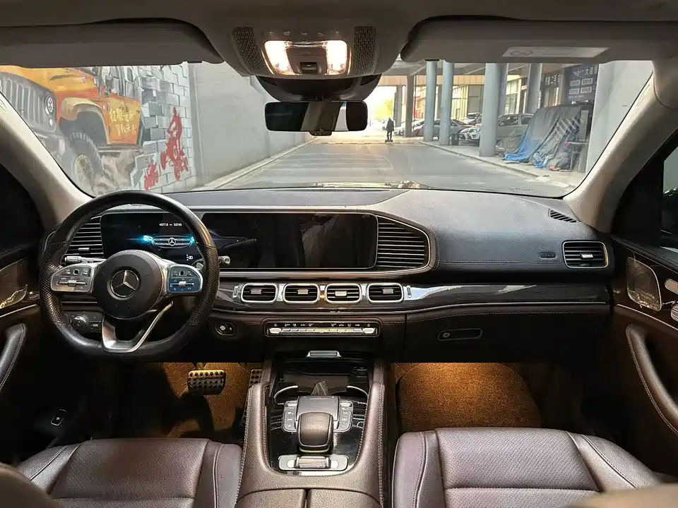 Mercedes-Benz GLS