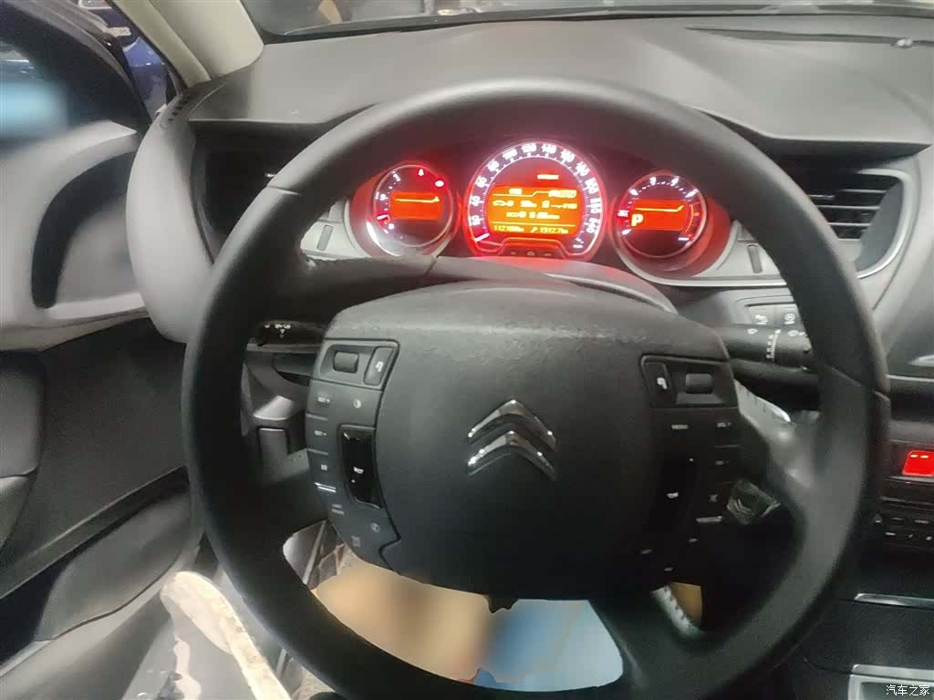 Citroen C5, 2015 11