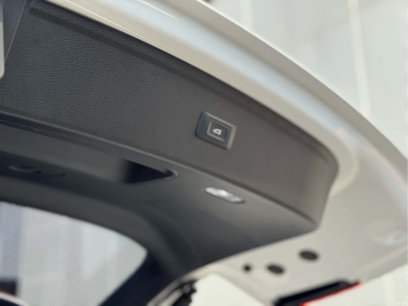 Audi Q5L, 2023 47
