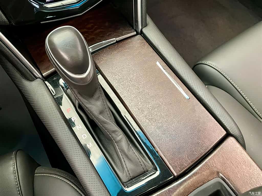 Cadillac XTS, 2019 11