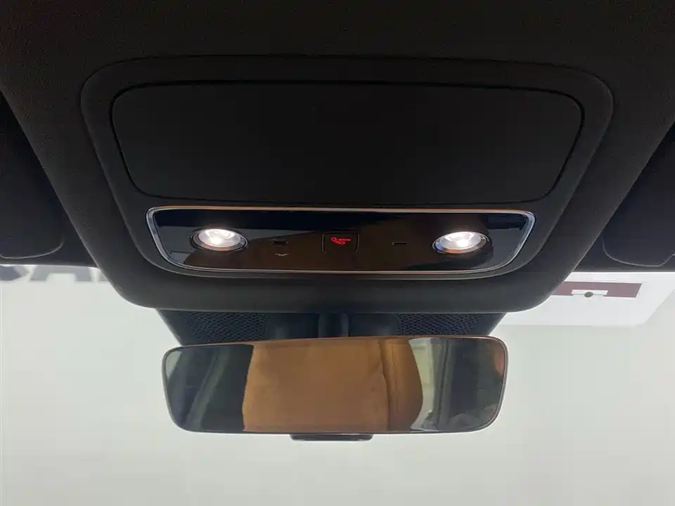 AITO Ask the world M9