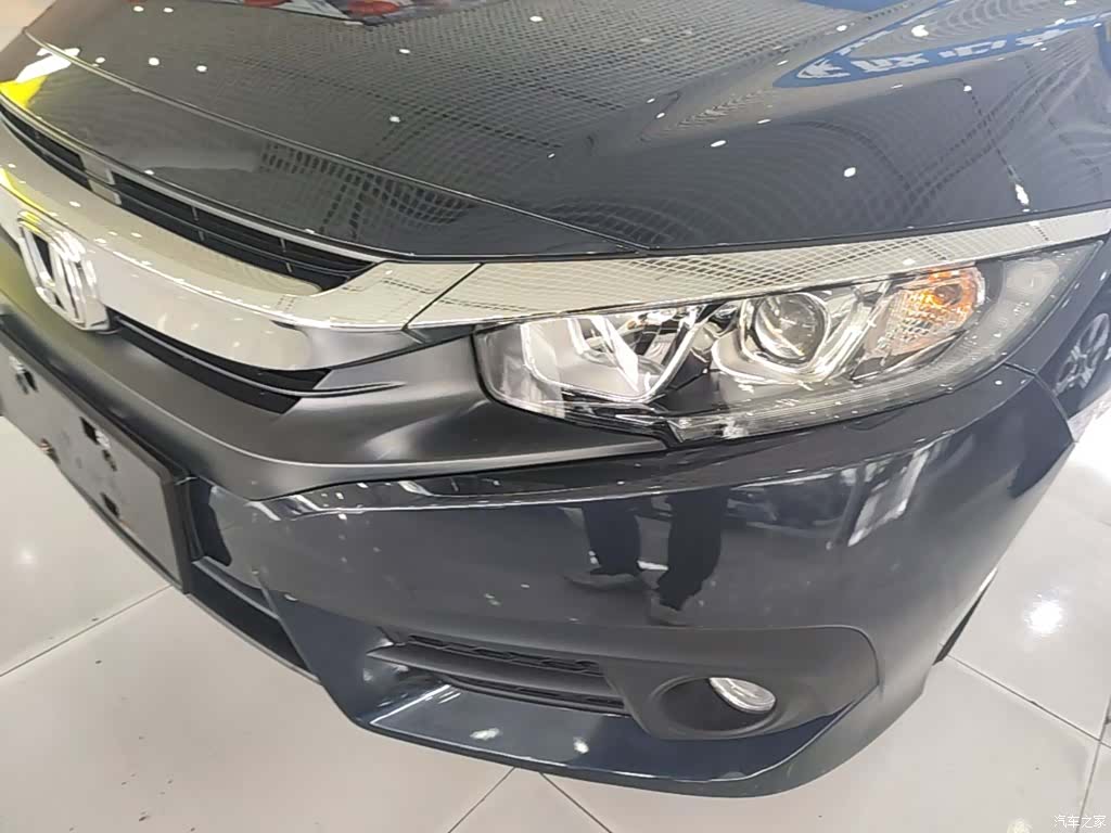 Honda Civic, 2018 24