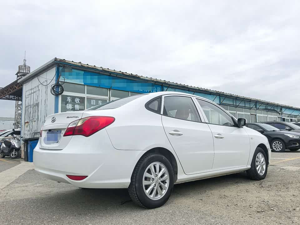 Hyundai Yuedong