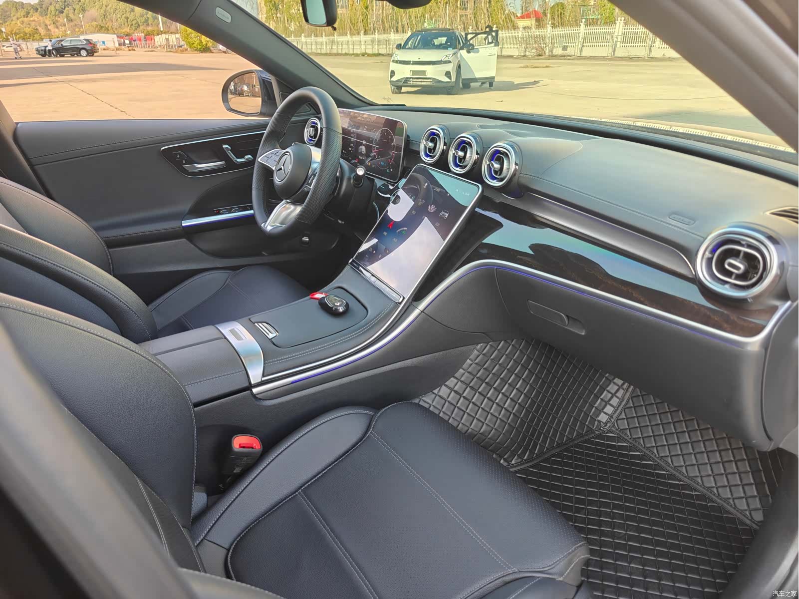 Mercedes-Benz C-Class, 2022 18