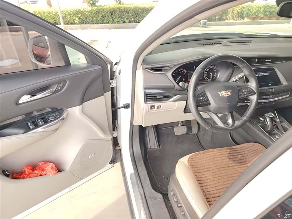 Cadillac XT4, 2019 16