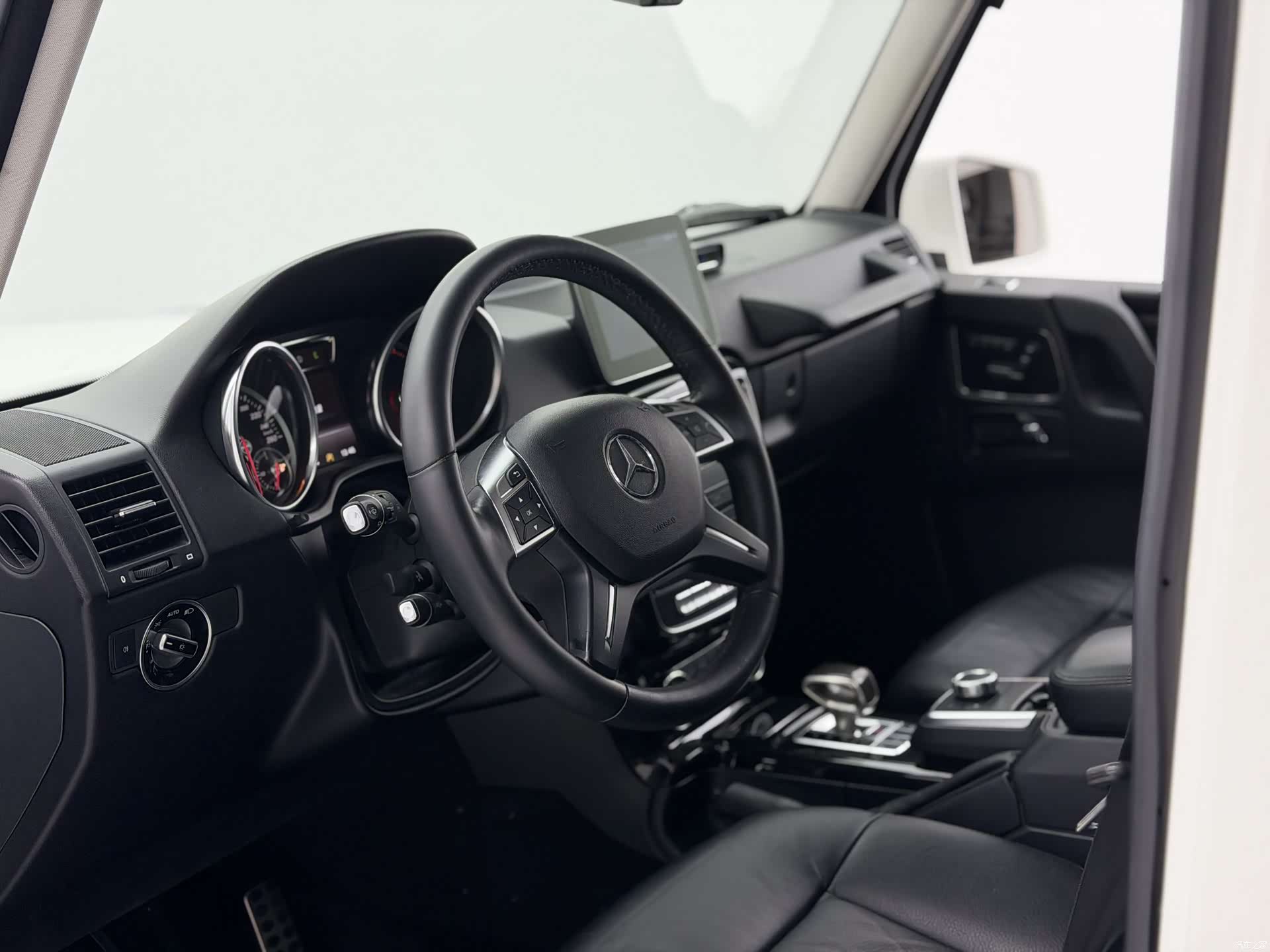 Mercedes-Benz G-Class, 2018 7