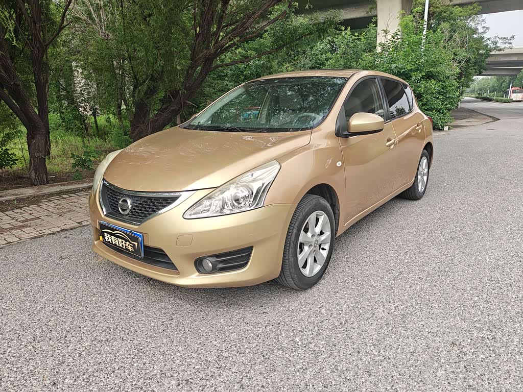 Nissan TIIDA