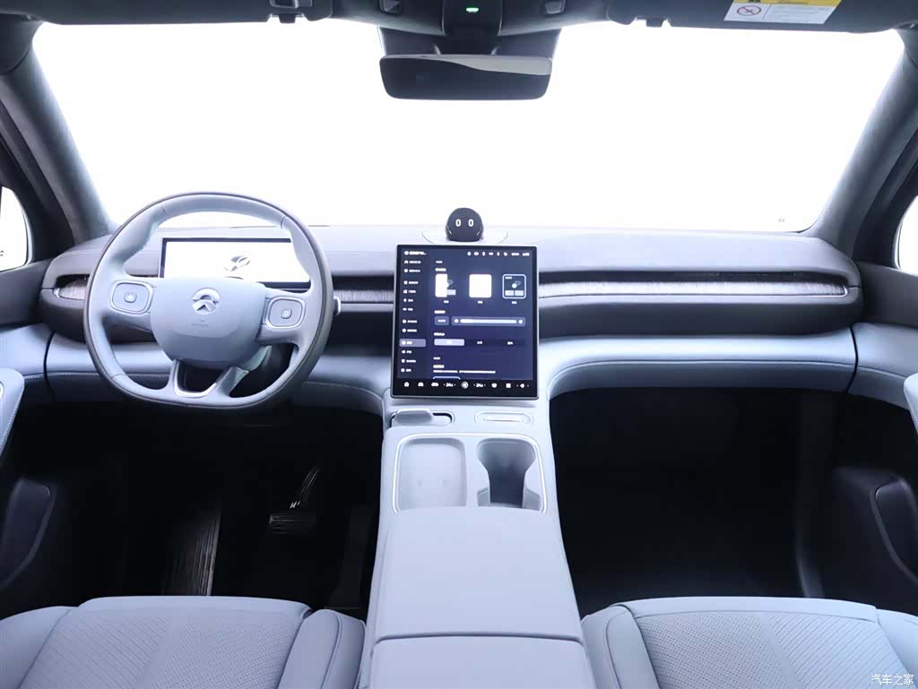 NIO EC6, 2025 13