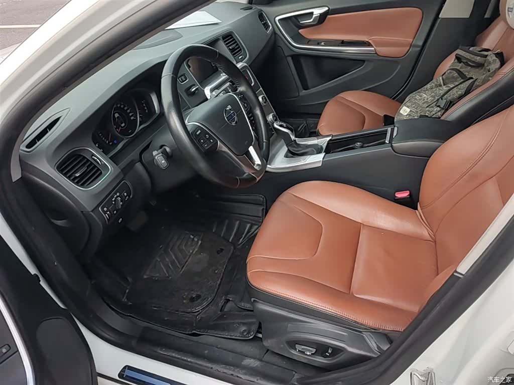 Volvo S60, 2017 15