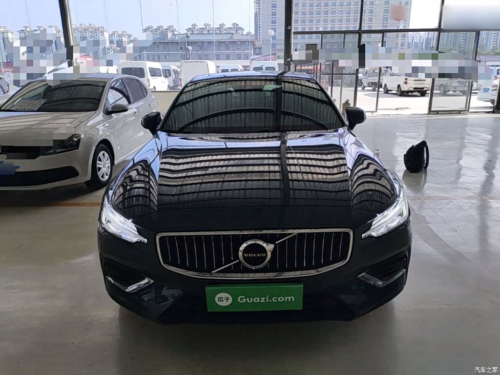 Volvo S60, 2021 3