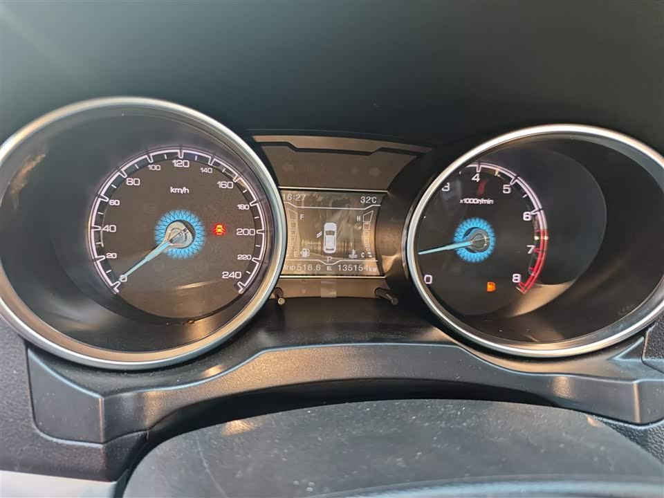 Zotye SR7 Zotye SR7