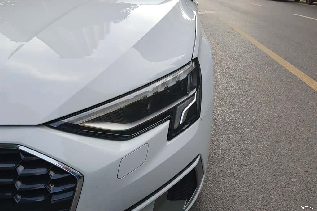 Audi A3, 2022 все фото