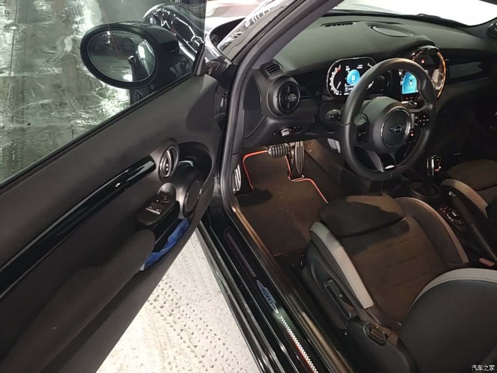 Mini Cooper, 2022 16
