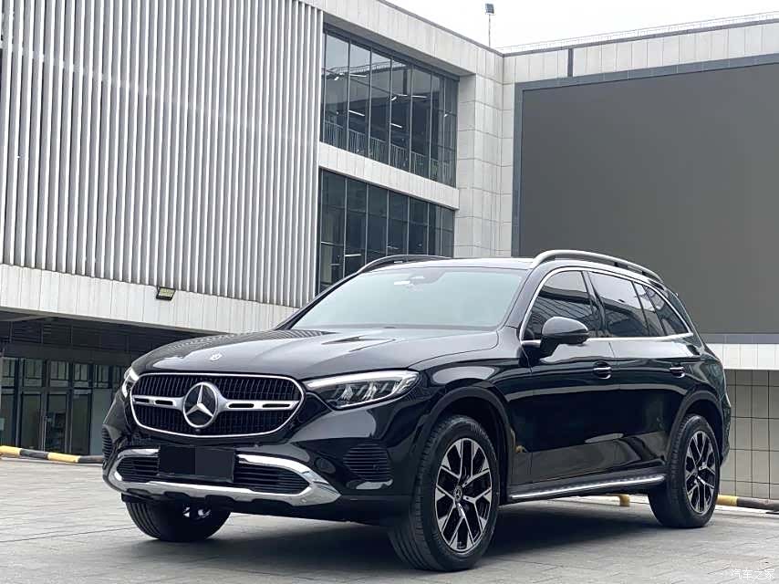 Mercedes-Benz GLC, 2023 1