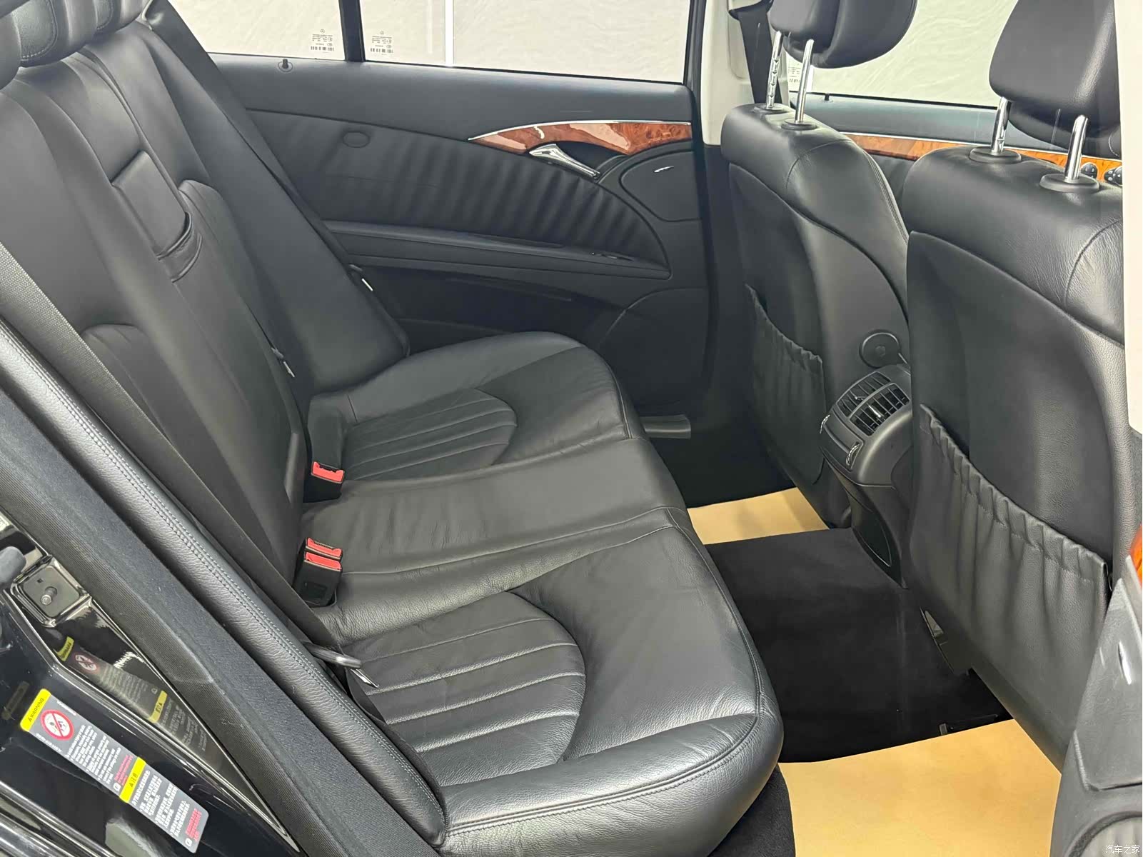 Mercedes-Benz E-Class, 2008 9