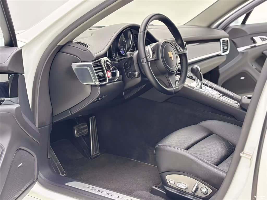 Porsche Panamera, 2015 13