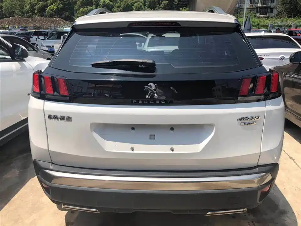 Peugeot 4008