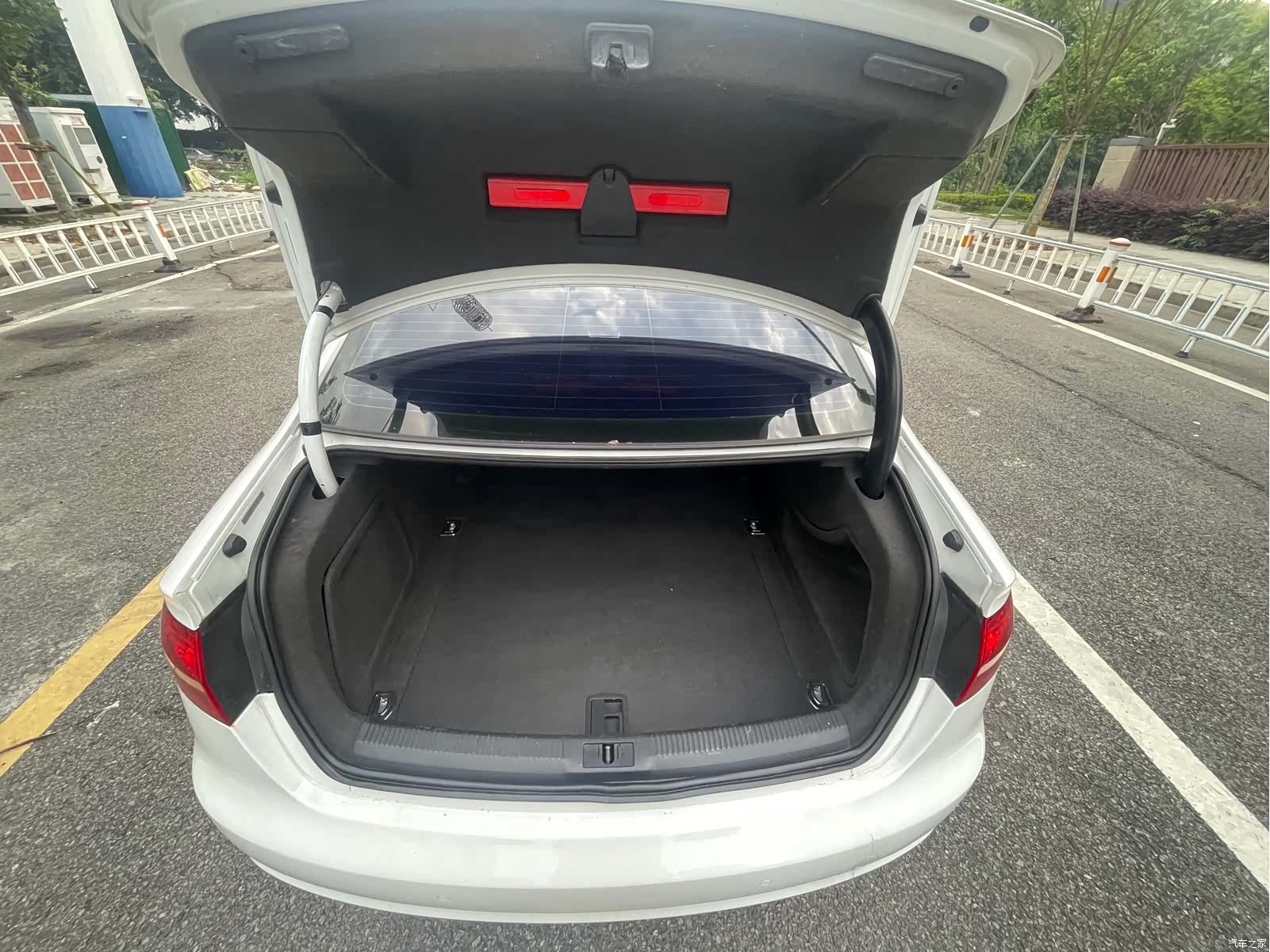 Audi A4L, 2015 8
