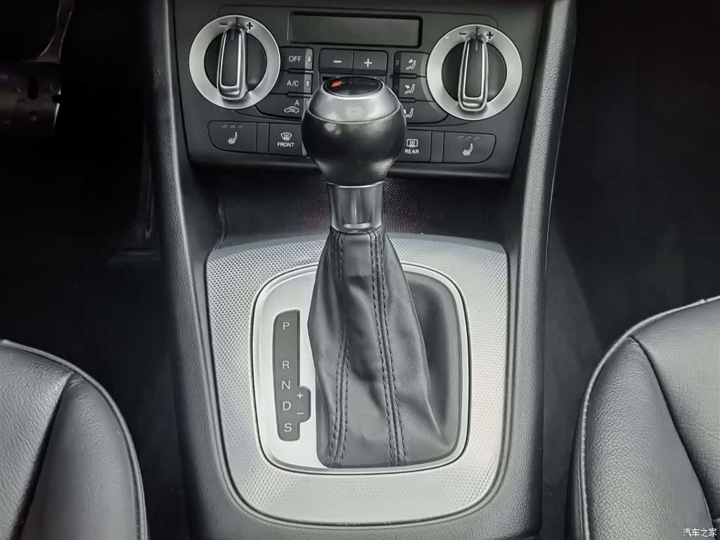 Audi Q3, 2015 13