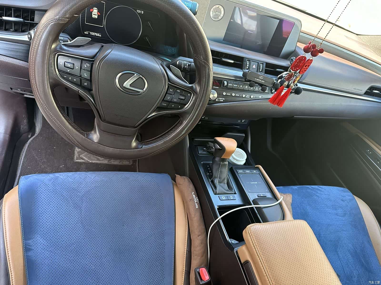 Lexus ES, 2020 3