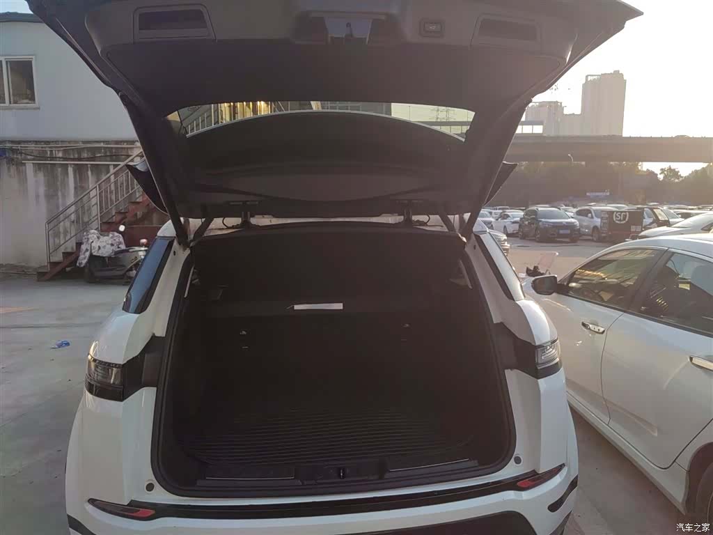 Land Rover Range Rover, 2022 16