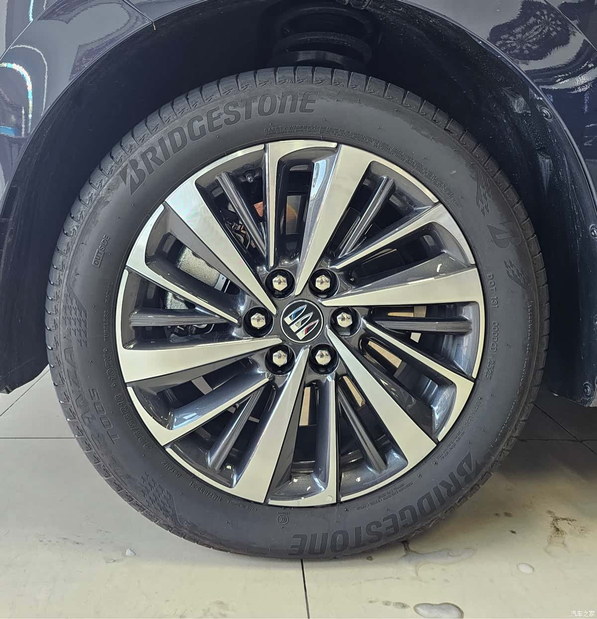 Buick GL8, 2025 20