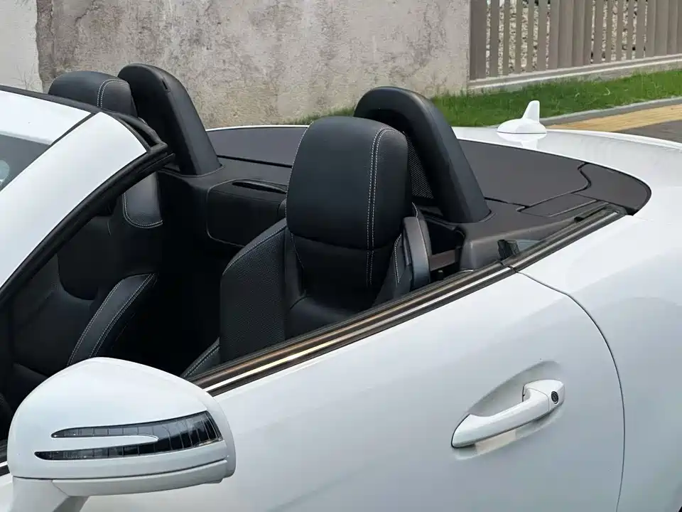 Mercedes-Benz SLC