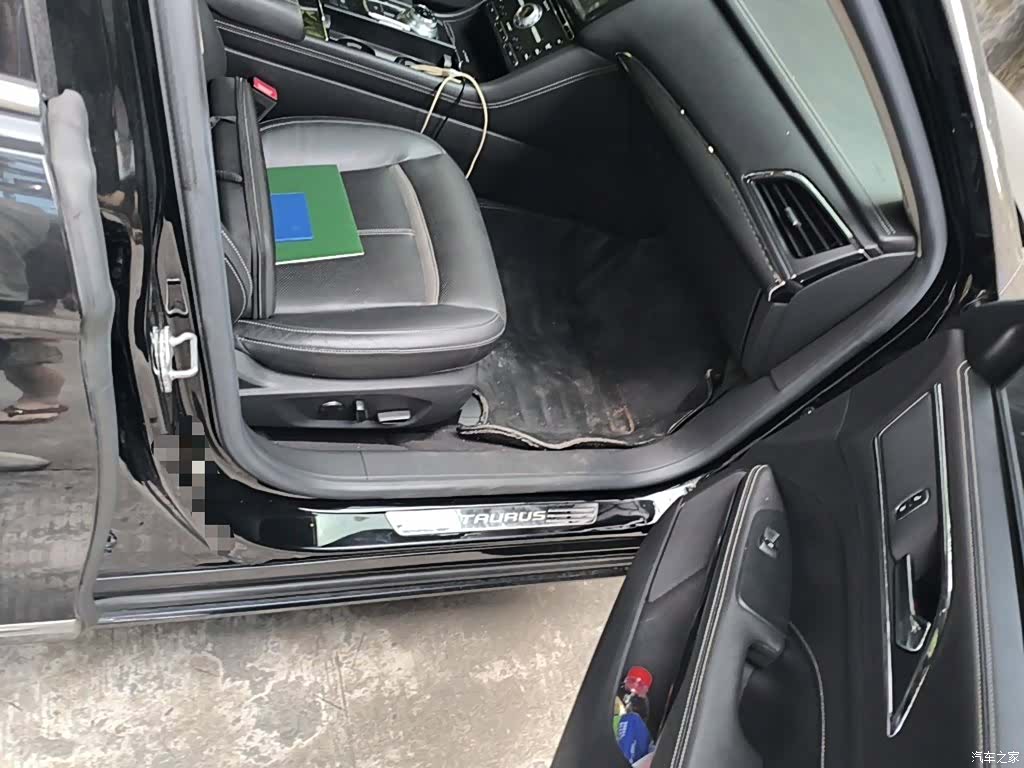 Ford Taurus, 2017 20