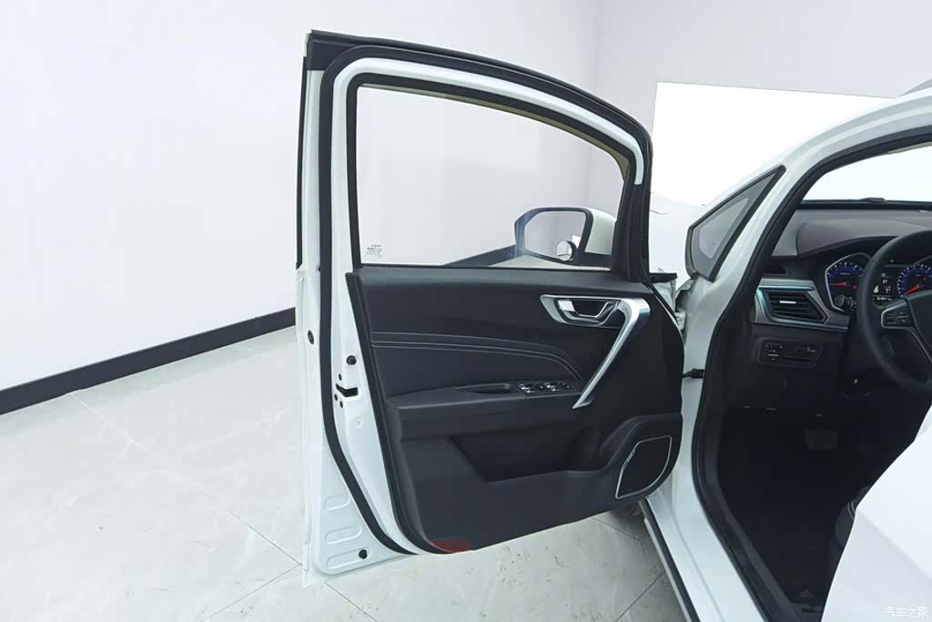 Geely X3, 2018 7