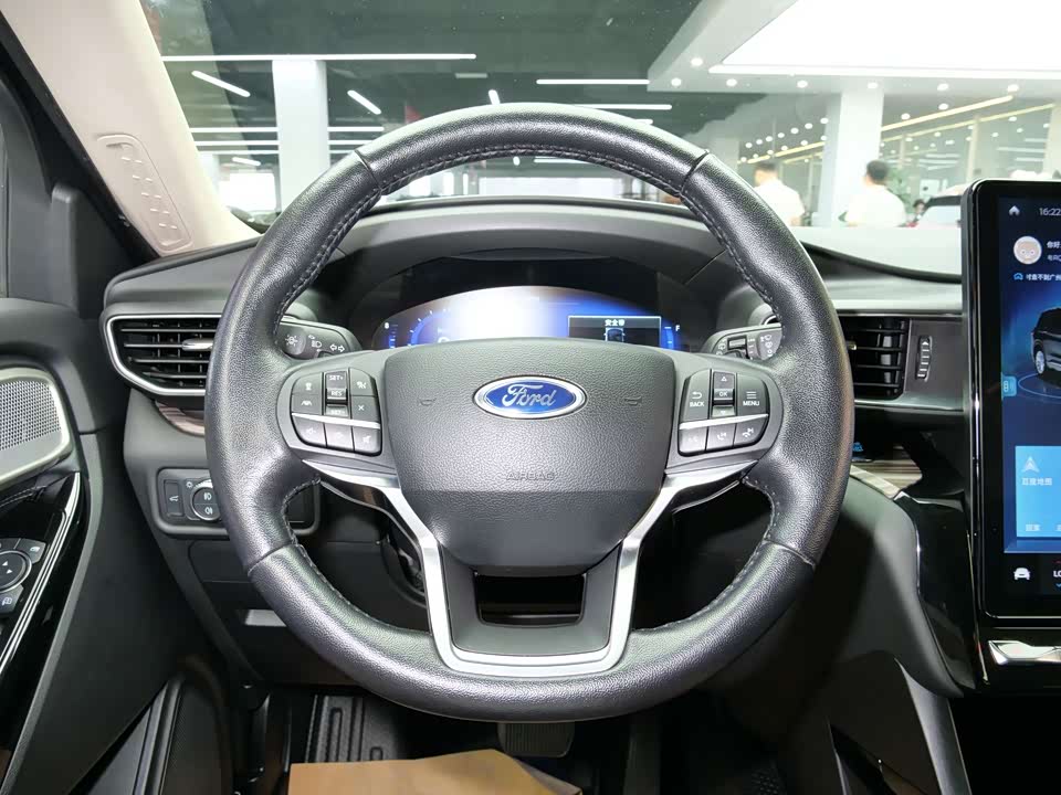 Ford Explorer Ford Explorer