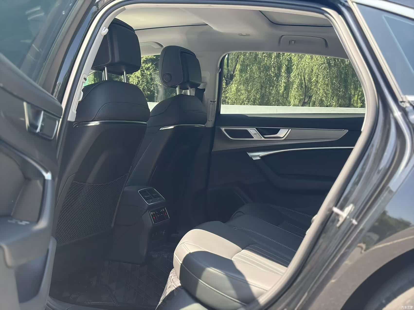 Audi A6L, 2023 все фото