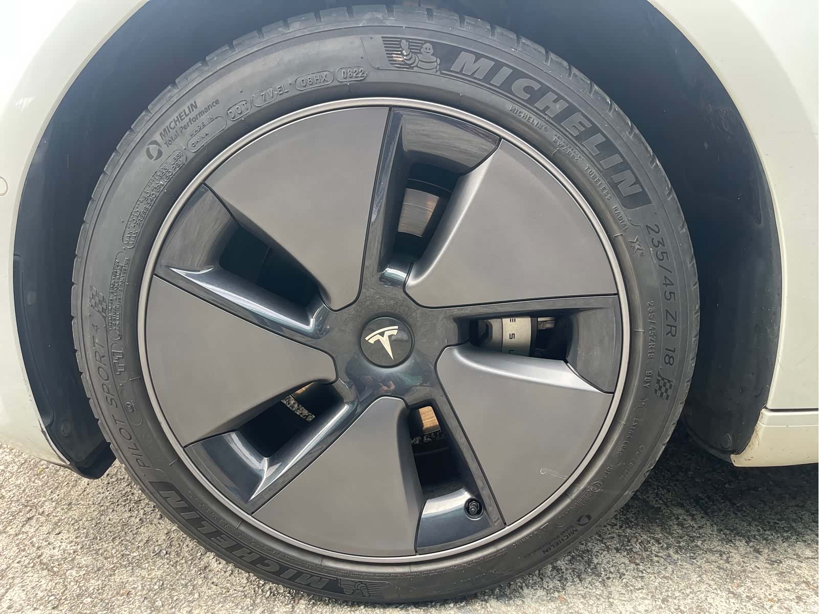 Tesla Model 3, 2022 11