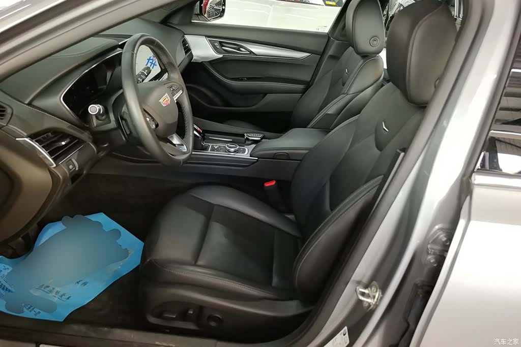 Cadillac CT5, 2024 9