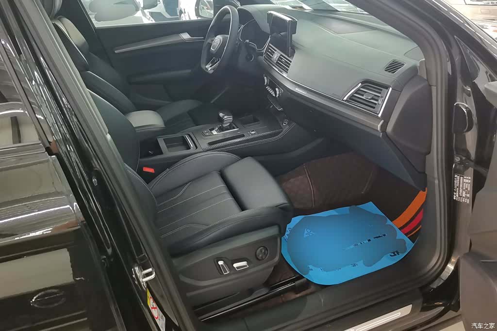 Audi Q5L, 2024 8