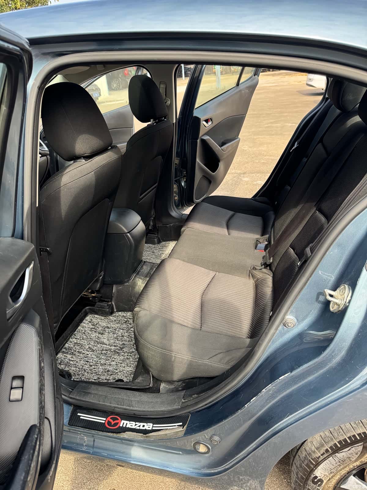 Mazda Mazda3, 2016 12