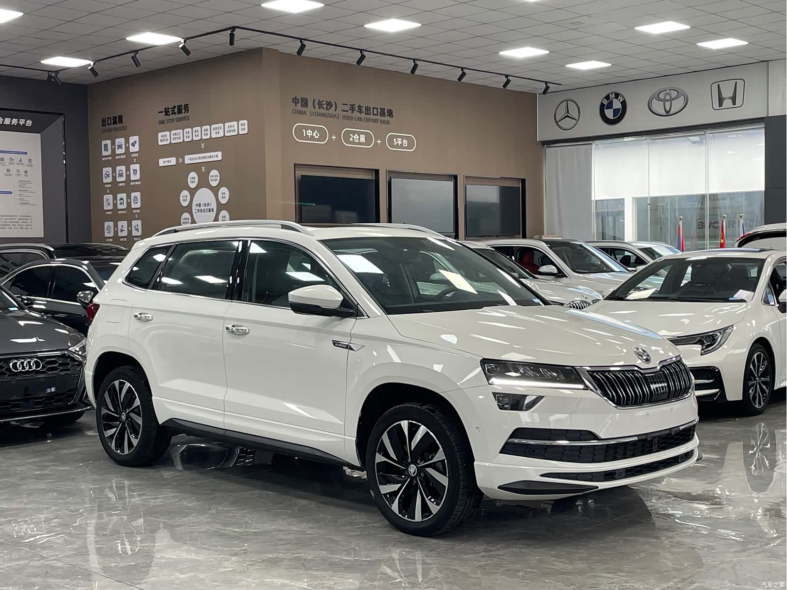 Skoda Karoq, 2022 3