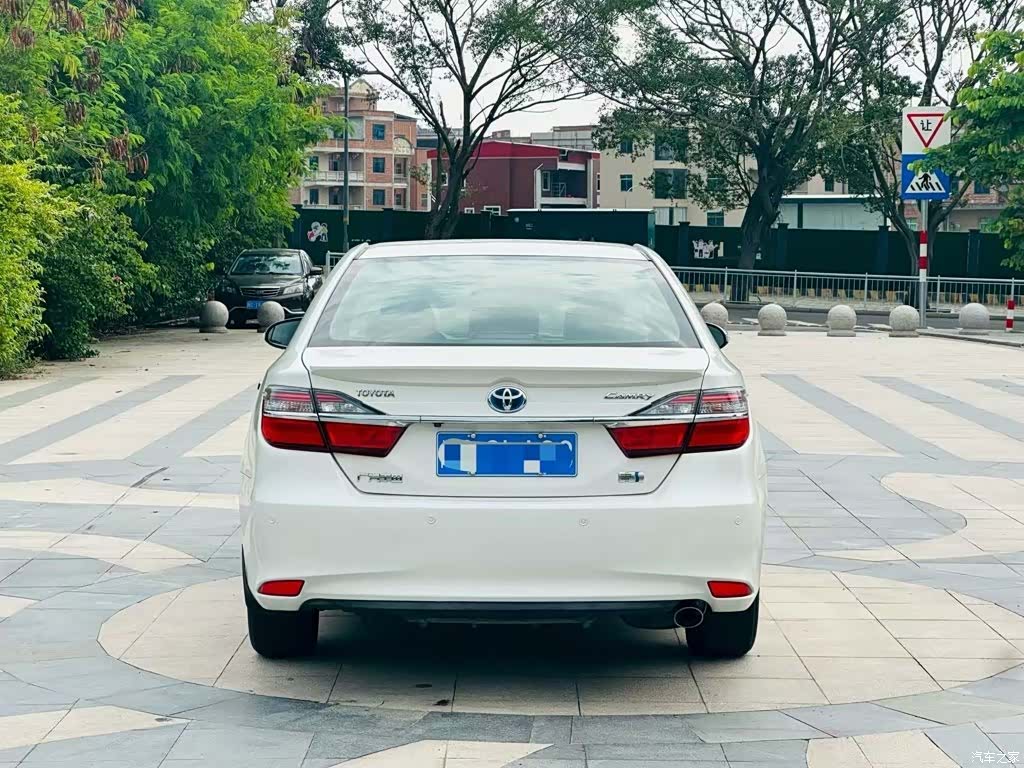 Toyota Camry, 2016 7