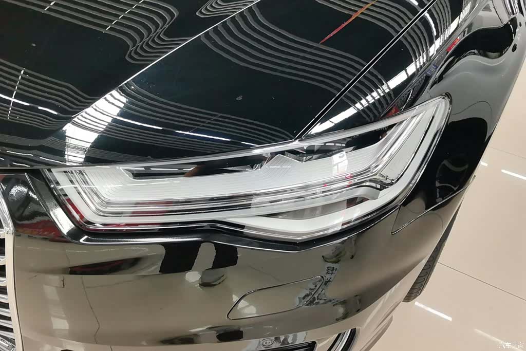 Audi A6L, 2018 все фото
