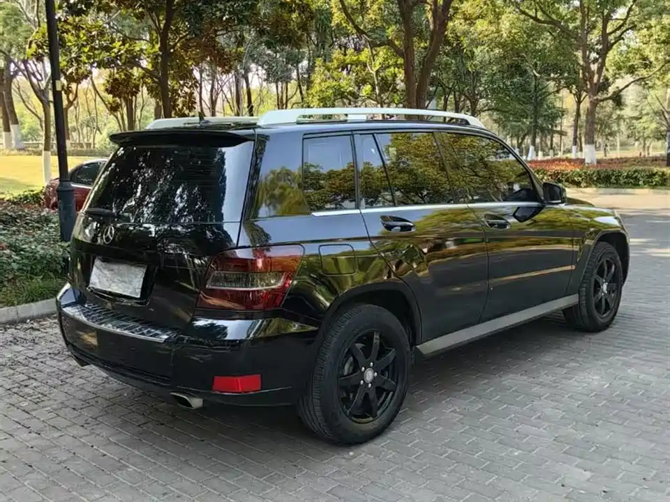 Mercedes-Benz GLK grade