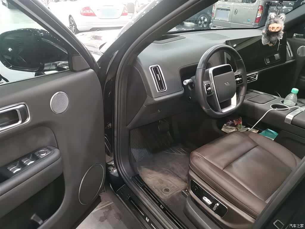 Li Auto L8, 2024 13