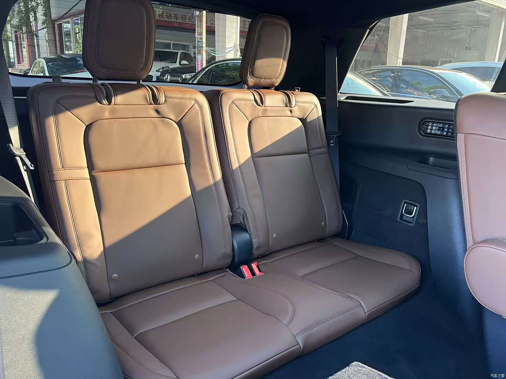 Lincoln Aviator, 2021 30