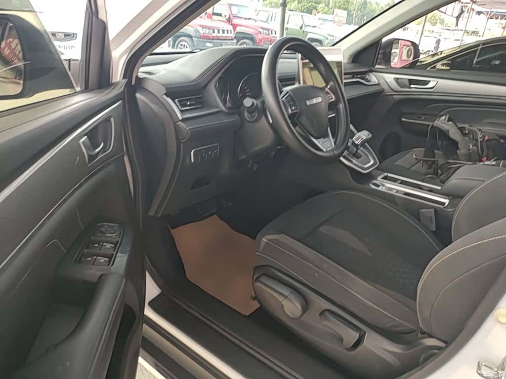 Haval M6, 2021 15