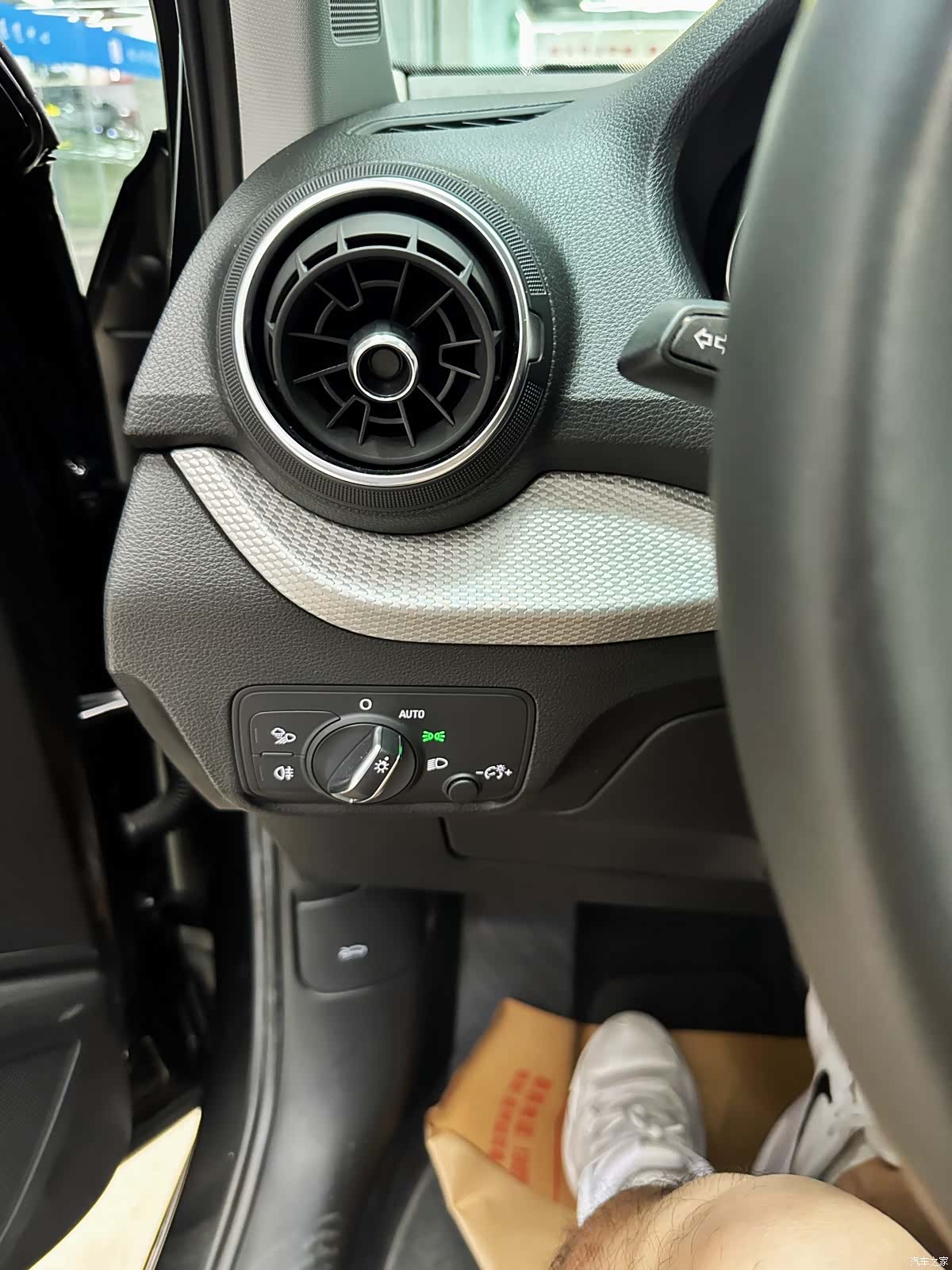 Audi Q2L, 2022 12