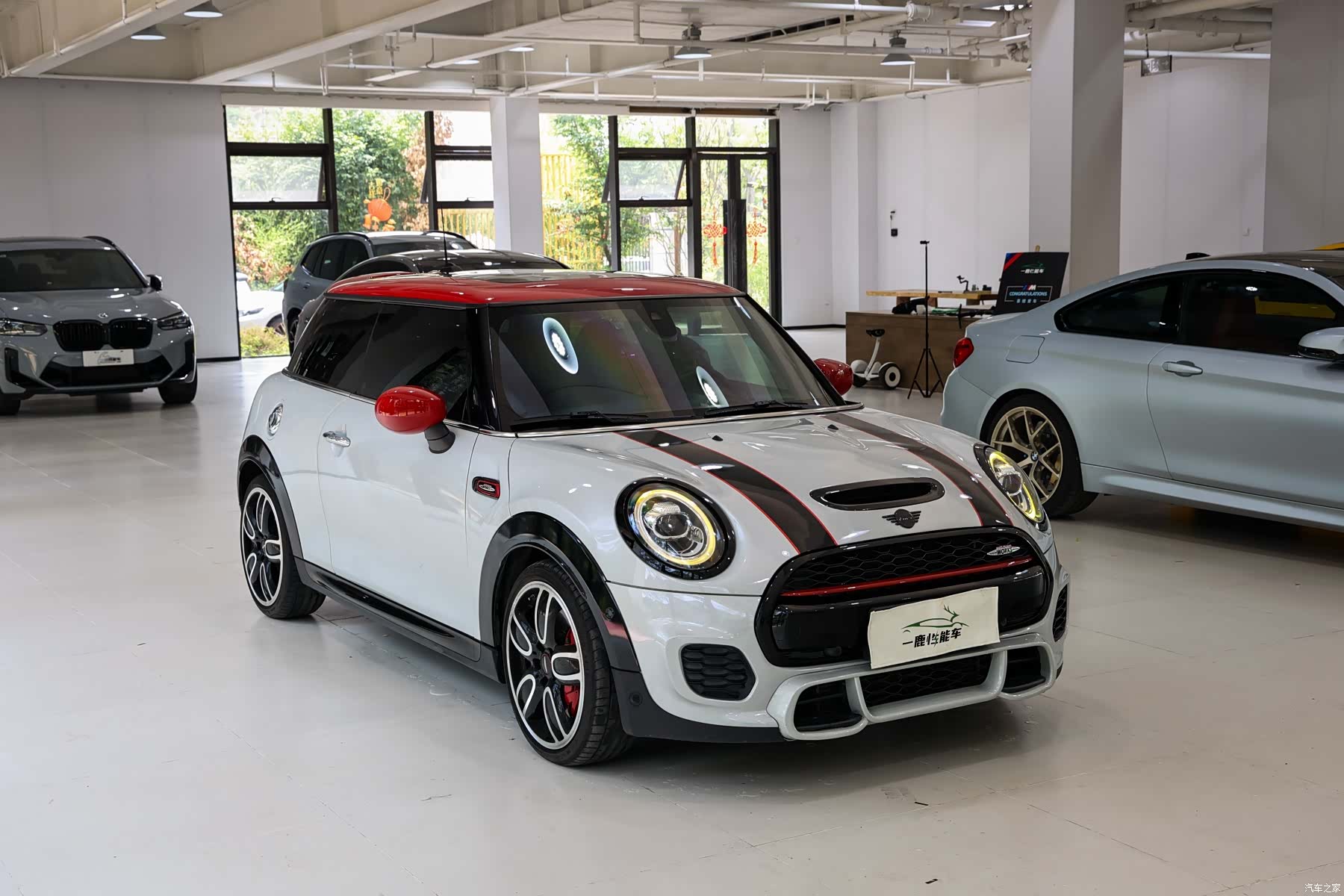 Mini Cooper, 2019 3