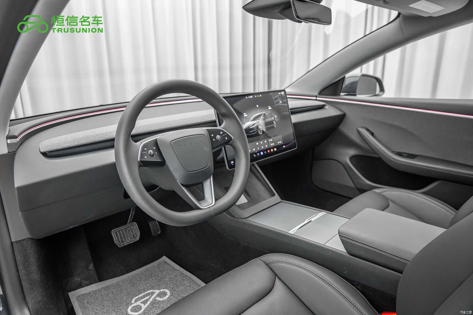 Tesla Model 3, 2024 12